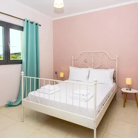 Aella Apartment